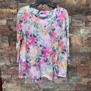 Time and Tru Multicolor Floral Top